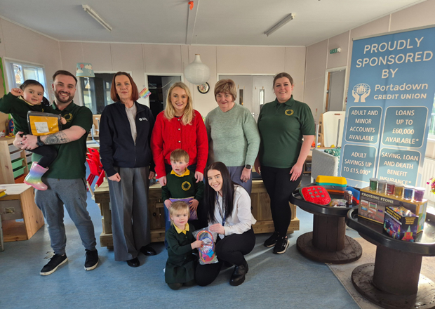 Recent donation helps Naíscoil Na Banna