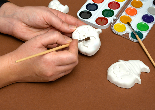 FREE Kids Halloween Colouring Competition